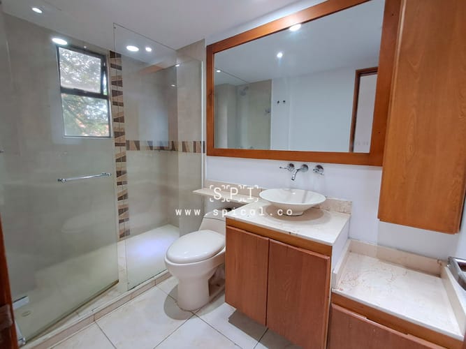 Apartamento de 3 alcobas en venta en Alejandría, Medellín, 200 m² · foto 16 de 24