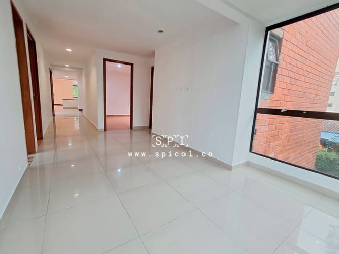 Apartamento de 3 alcobas en venta en Alejandría, Medellín, 200 m² · foto 21 de 24