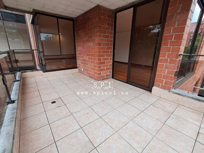 Apartamento de 3 alcobas en venta en Alejandría, Medellín, 200 m² · foto 22 de 24