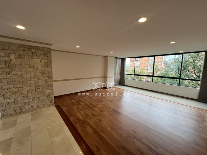 Apartamento de 3 alcobas en arriendo en Los Balsos, Medellín, 145 m² · foto 4 de 24