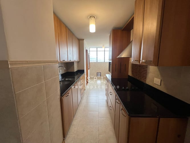Apartamento de 3 alcobas en arriendo en Los Balsos, Medellín, 145 m² · foto 6 de 24