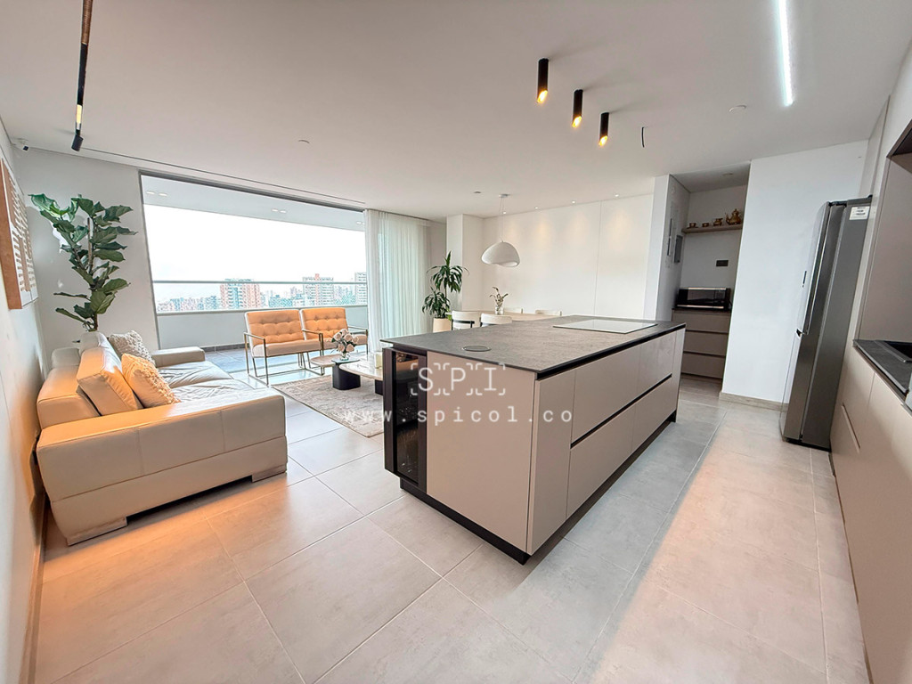 Apartamento en venta en La Inmaculada, Envigado · foto 3 de 21