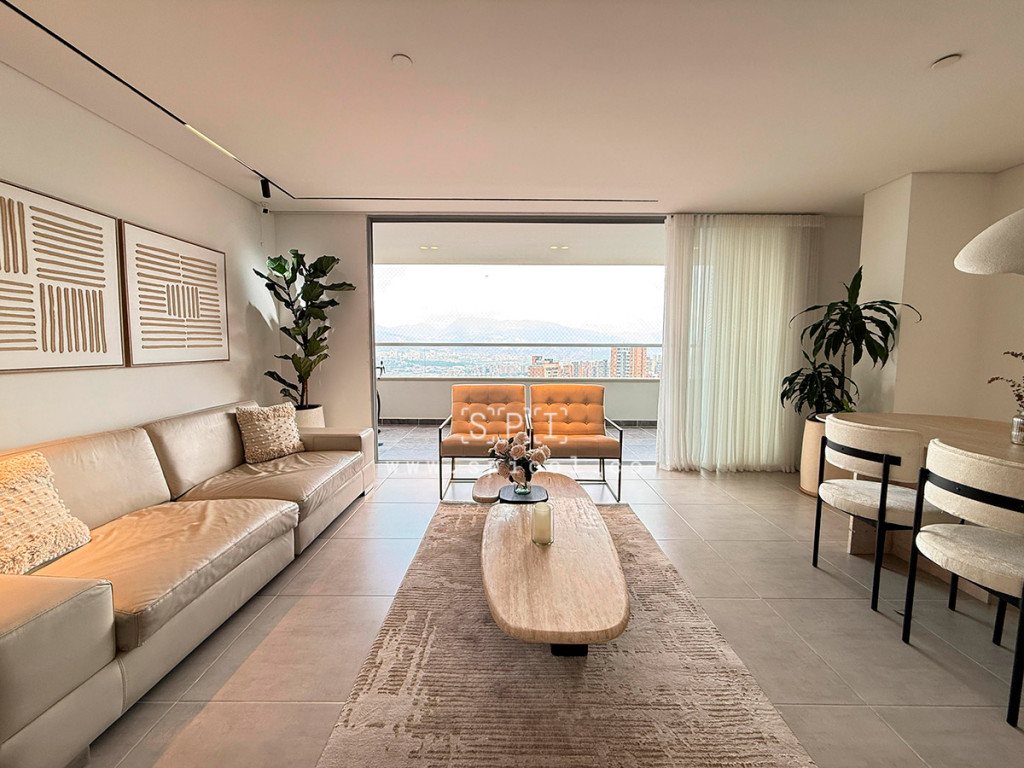 Apartamento en venta en La Inmaculada, Envigado · foto 4 de 21
