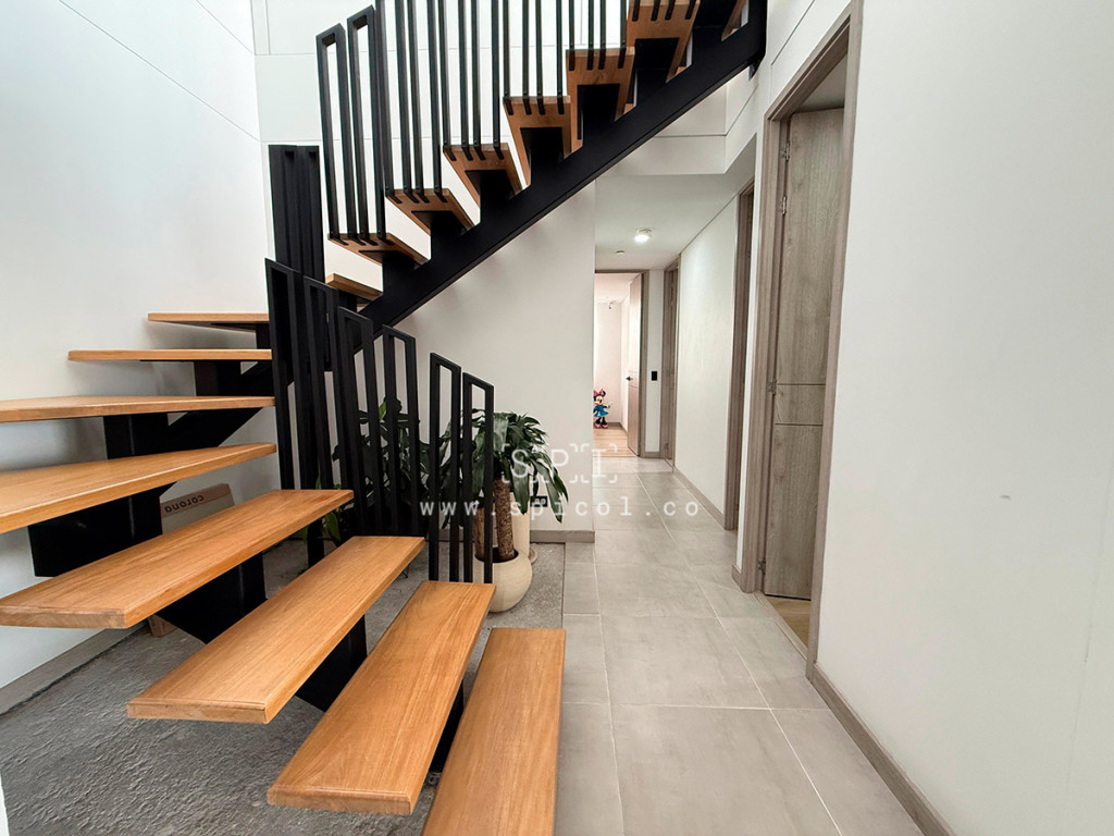 Apartamento en venta en La Inmaculada, Envigado · foto 9 de 21