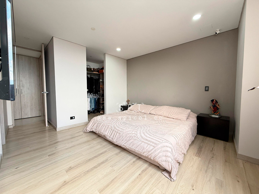 Apartamento en venta en La Inmaculada, Envigado · foto 13 de 21