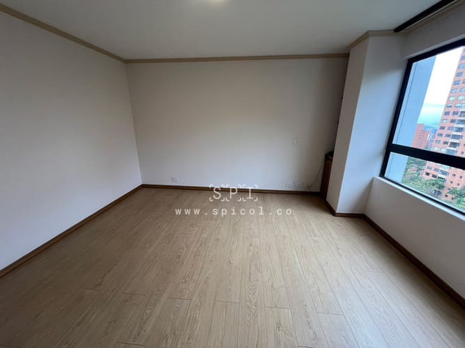 Apartamento de 3 alcobas en arriendo en Los Balsos, Medellín, 145 m² · foto 22 de 24