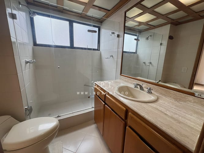 Apartamento de 3 alcobas en arriendo en Los Balsos, Medellín, 145 m² · foto 24 de 24