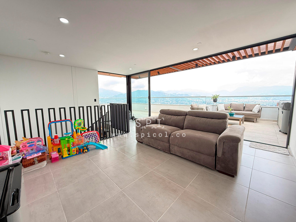 Apartamento en venta en La Inmaculada, Envigado · foto 16 de 21