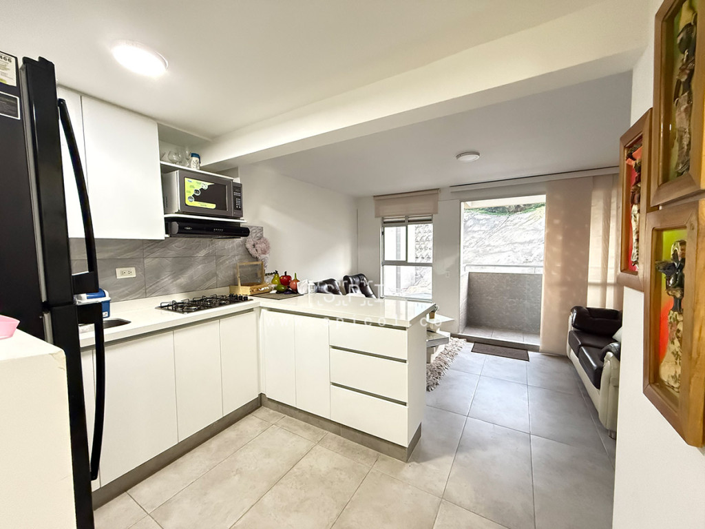 Apartamento en venta en Calasanz, Medellín · foto 2 de 13
