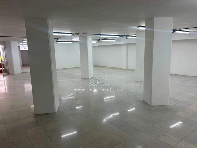 Local en venta en Centro, Rionegro, 251 m² · foto 14 de 15