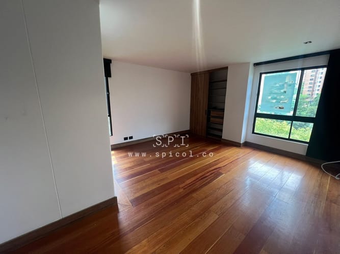Apartamento de 3 alcobas en arriendo en La Florida, Medellín, 185 m² · foto 19 de 24