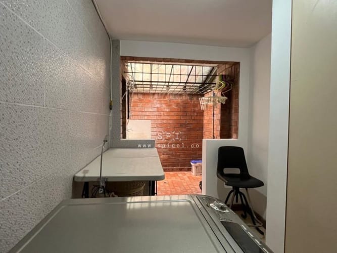 Casa de 4 alcobas en venta en La Florida, Medellín, 241 m² · foto 11 de 18