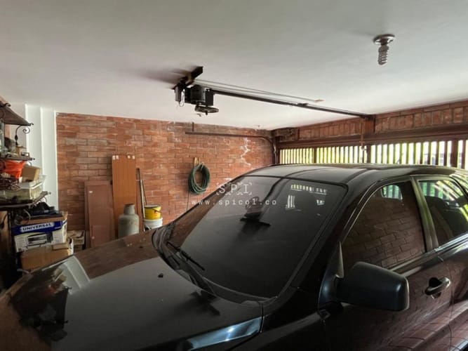Casa de 4 alcobas en venta en La Florida, Medellín, 241 m² · foto 17 de 18
