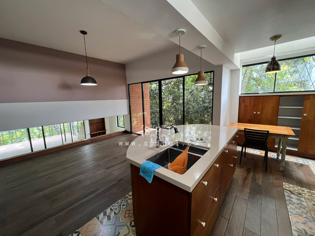 Casa en arriendo en El Poblado, Medellín · foto 4 de 24