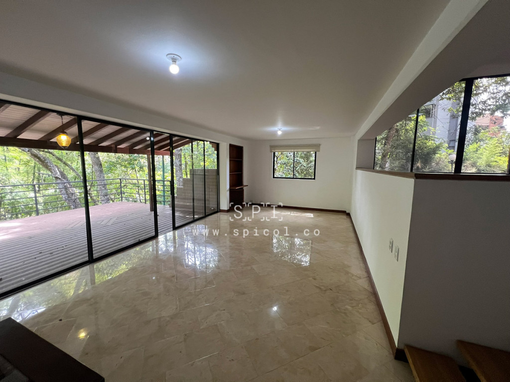 Casa en arriendo en El Poblado, Medellín · foto 5 de 24