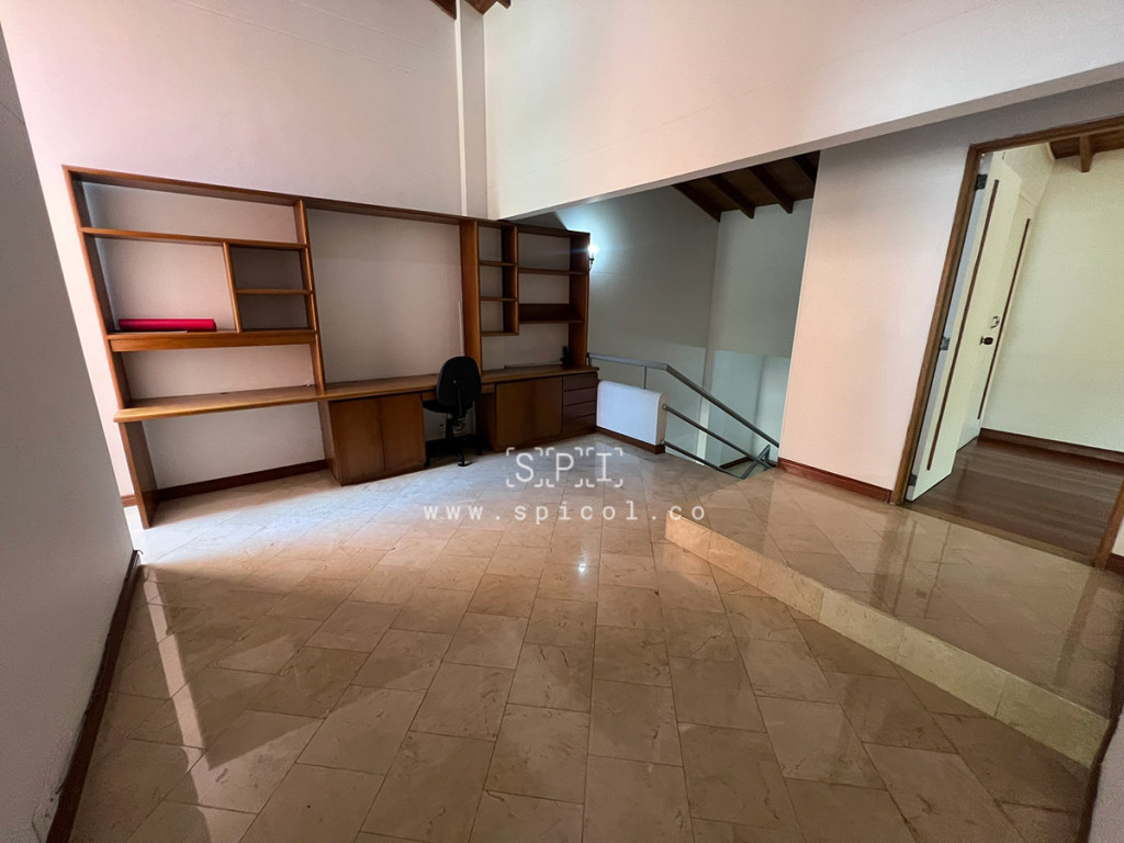 Casa en arriendo en El Poblado, Medellín · foto 23 de 24