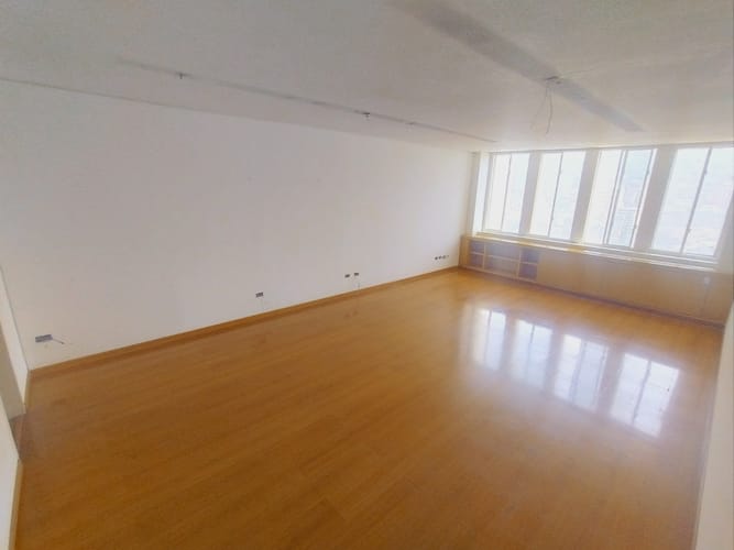 Oficina en arriendo en San Pedro, Cali, 504 m² · foto 4 de 24