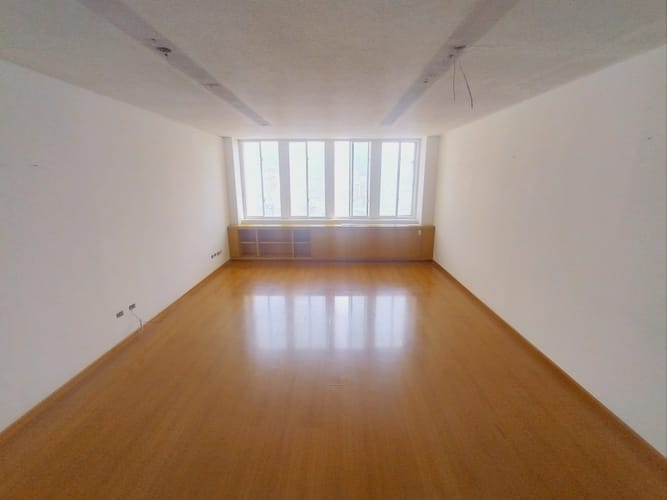 Oficina en arriendo en San Pedro, Cali, 504 m² · foto 6 de 24