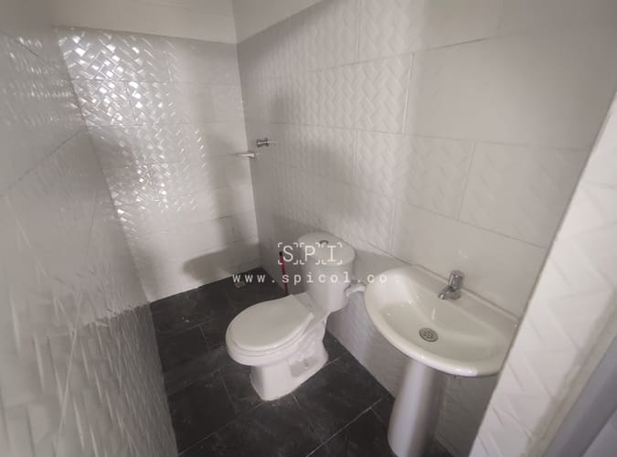 Bodega en arriendo en Belén San Bernardo, Medellín, 185 m² · foto 6 de 11