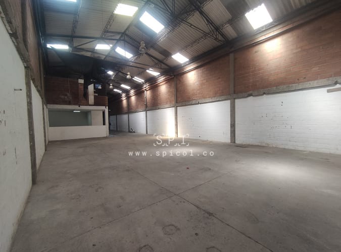 Bodega en arriendo en El Chagualo, Medellín, 500 m² · foto 5 de 22