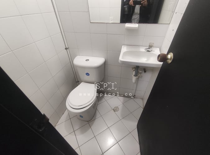 Bodega en arriendo en El Chagualo, Medellín, 500 m² · foto 13 de 22