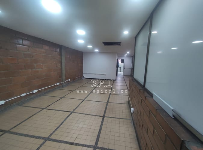 Bodega en arriendo en El Chagualo, Medellín, 500 m² · foto 18 de 22