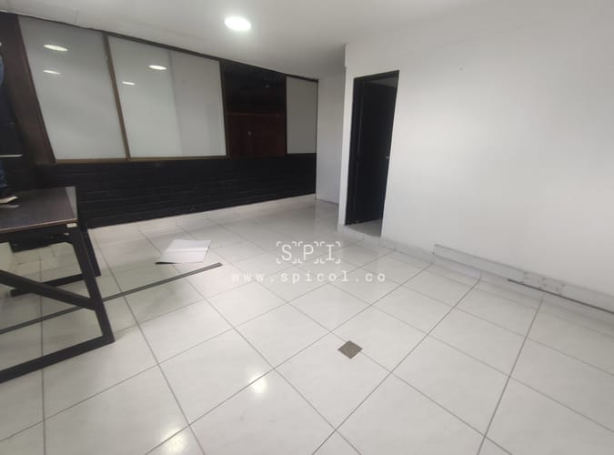 Bodega en arriendo en El Chagualo, Medellín, 500 m² · foto 22 de 22