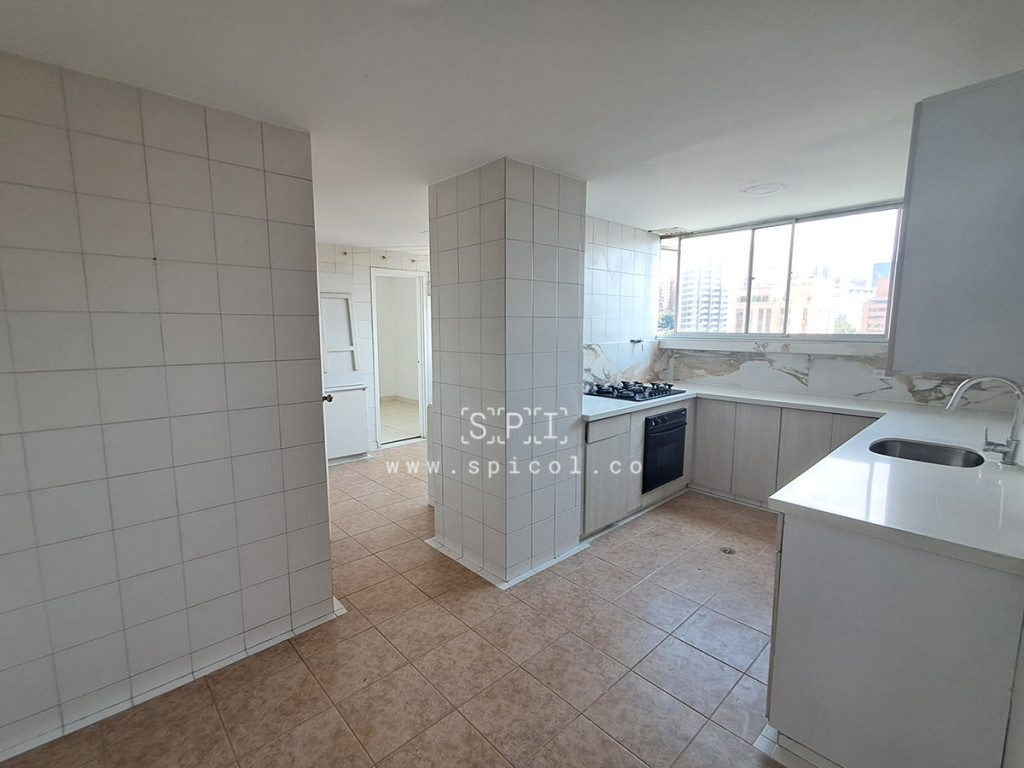 Apartamento en arriendo en Patio Bonito, Medellín · foto 3 de 24