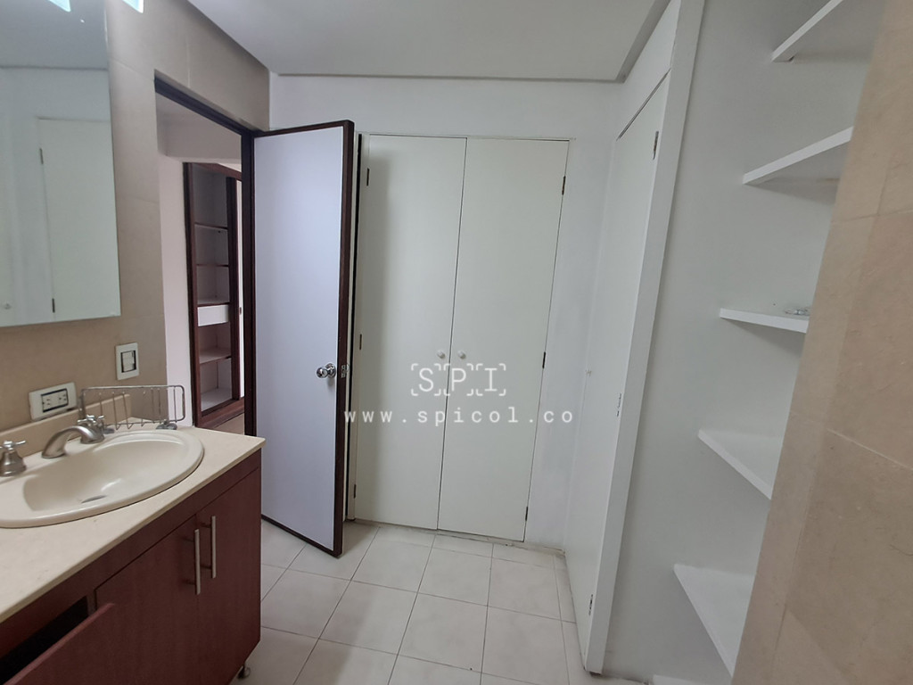 Apartamento en arriendo en Patio Bonito, Medellín · foto 21 de 24
