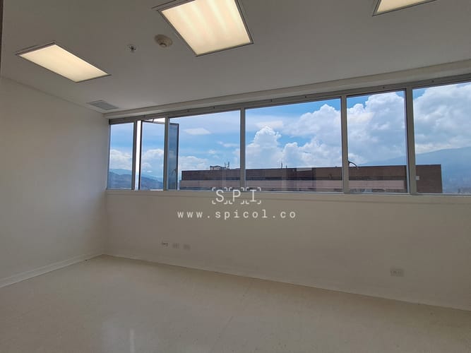 Consultorio en arriendo en Mayorca, Sabaneta, 33 m² · foto 9 de 12