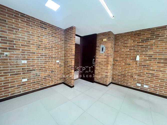 Oficina en arriendo en El Poblado, Medellín, 60 m² · foto 4 de 17