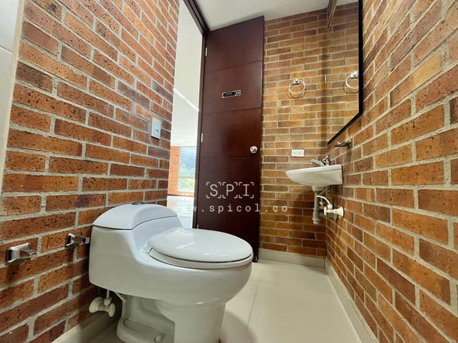 Oficina en arriendo en El Poblado, Medellín, 60 m² · foto 13 de 17