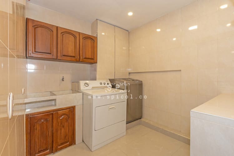 Casa de 4 alcobas en venta en El Tesoro, Medellín, 427 m² · foto 11 de 24