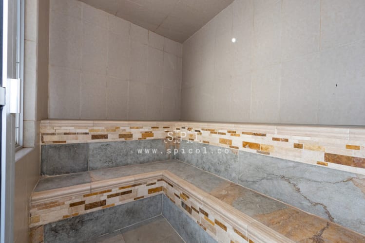 Casa de 4 alcobas en venta en El Tesoro, Medellín, 427 m² · foto 12 de 24