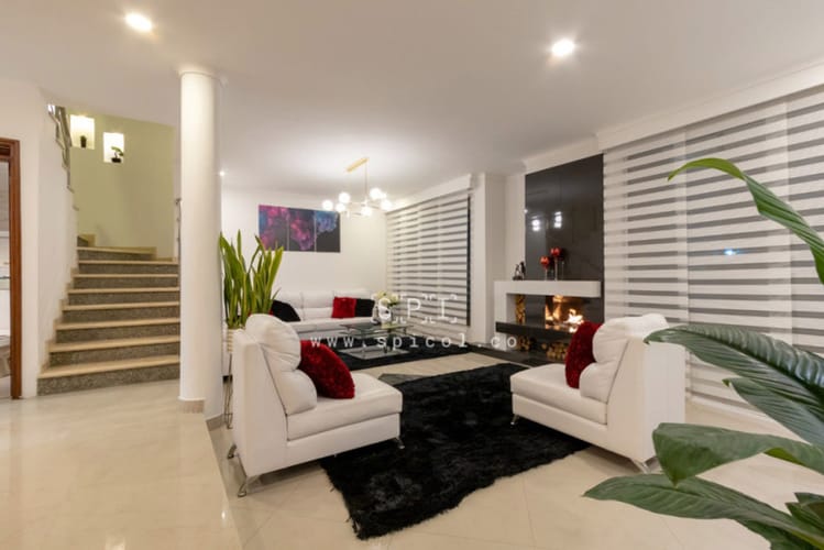 Casa de 4 alcobas en venta en El Tesoro, Medellín, 427 m² · foto 13 de 24