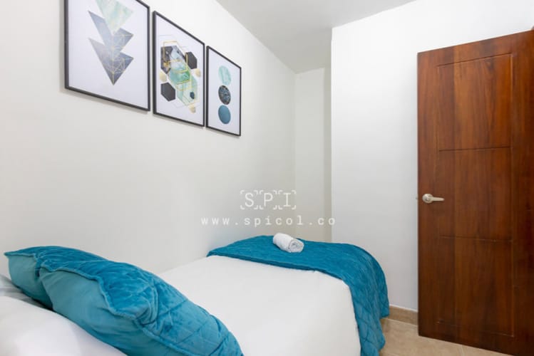 Casa de 4 alcobas en venta en El Tesoro, Medellín, 427 m² · foto 15 de 24