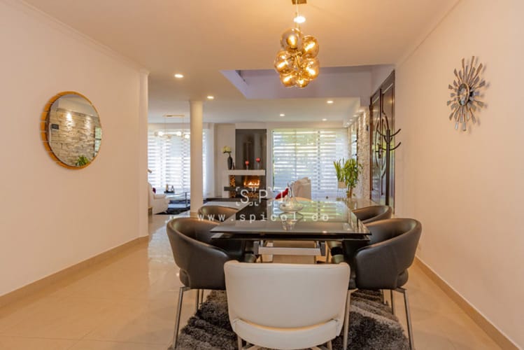 Casa de 4 alcobas en venta en El Tesoro, Medellín, 427 m² · foto 18 de 24