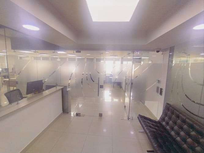 Oficina en arriendo en San Pedro, Cali, 266 m² · foto 3 de 24