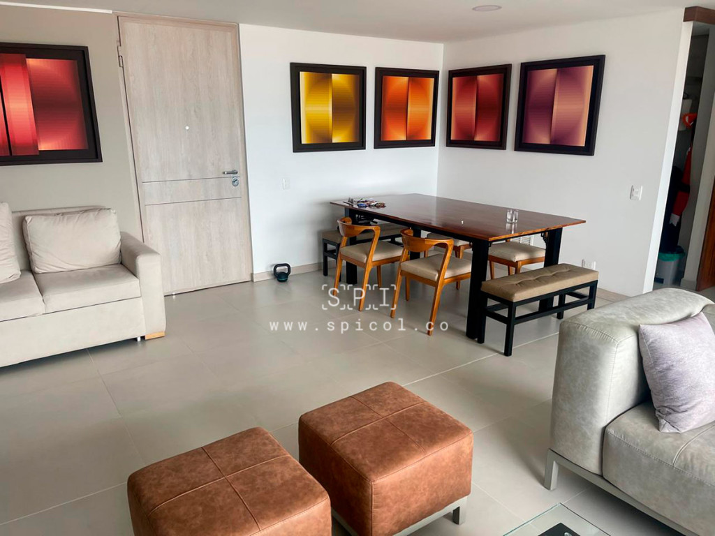 Apartamento en venta en Camino Verde, Envigado · foto 2 de 8