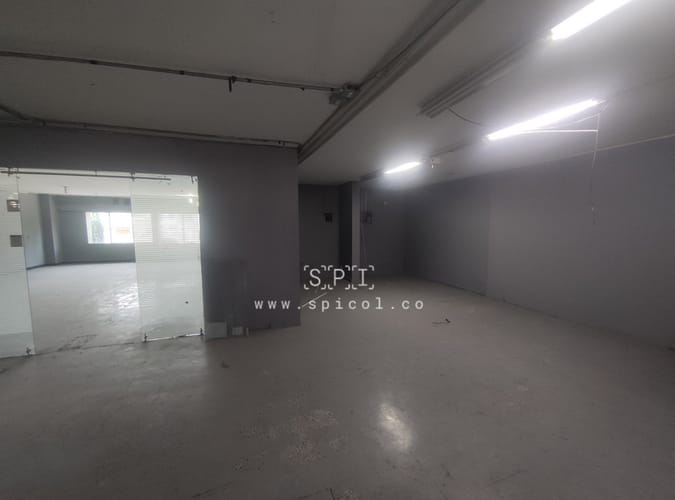 Bodega en arriendo en Belén, Medellín, 185 m² · foto 10 de 15