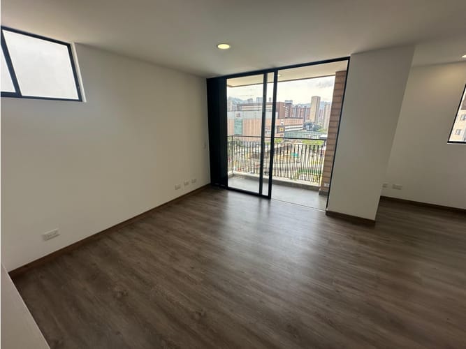 Apartamento de 2 alcobas en arriendo en Las Vegas, Envigado, 75 m² · foto 4 de 24