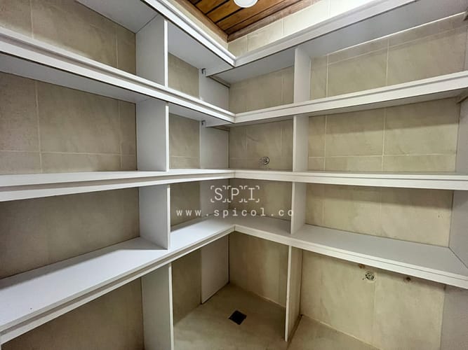 Local en arriendo en La Mota, Medellín, 102 m² · foto 10 de 20