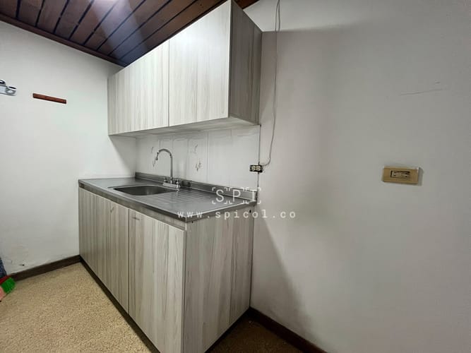Local en arriendo en La Mota, Medellín, 102 m² · foto 11 de 20