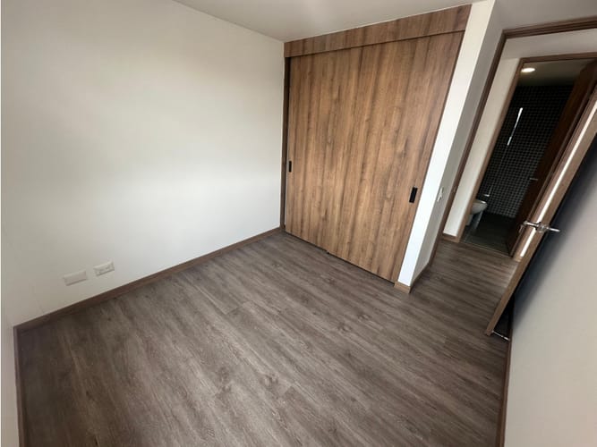 Apartamento de 2 alcobas en arriendo en Las Vegas, Envigado, 75 m² · foto 10 de 24