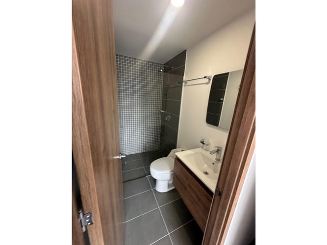Apartamento de 2 alcobas en arriendo en Las Vegas, Envigado, 75 m² · foto 11 de 24