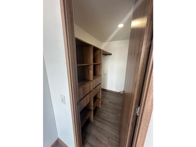 Apartamento de 2 alcobas en arriendo en Las Vegas, Envigado, 75 m² · foto 23 de 24