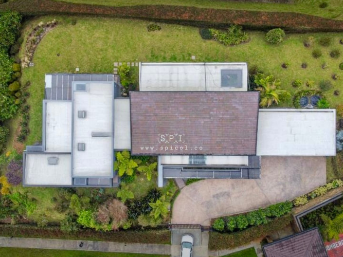 Casa de 3 alcobas en venta en Loma Del Esmeraldal, Envigado, 407 m² · foto 5 de 17