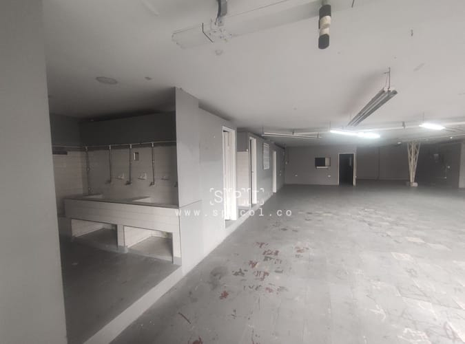 Bodega en arriendo en Colombia, Medellín, 520 m² · foto 8 de 20