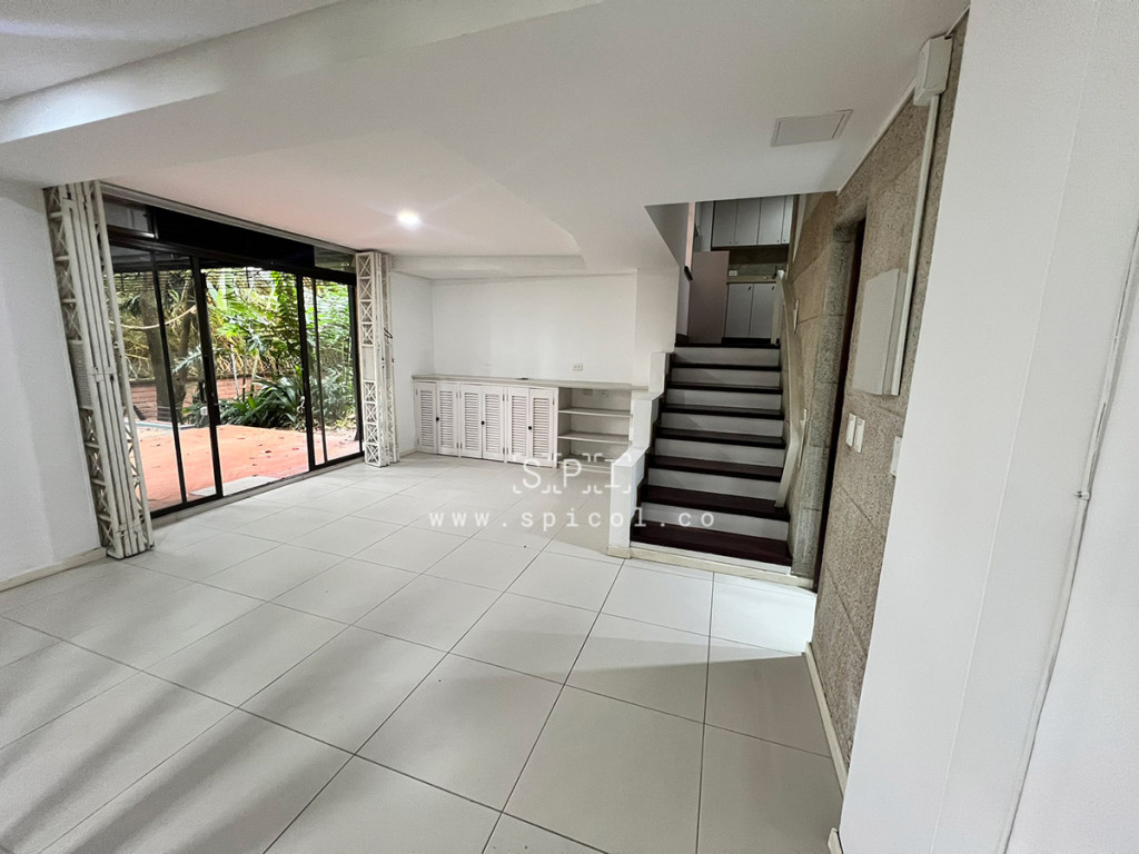 Apartamento en arriendo en El Tesoro, Medellín · foto 4 de 12