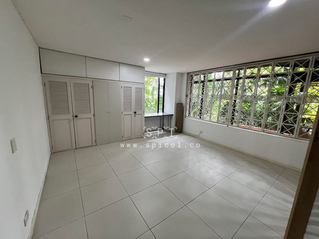 Apartamento en arriendo en El Tesoro, Medellín · foto 8 de 12